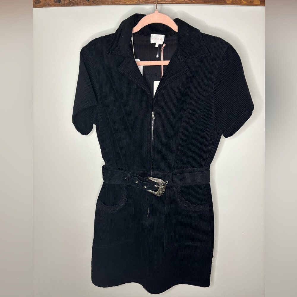 Black Entro dress with belt